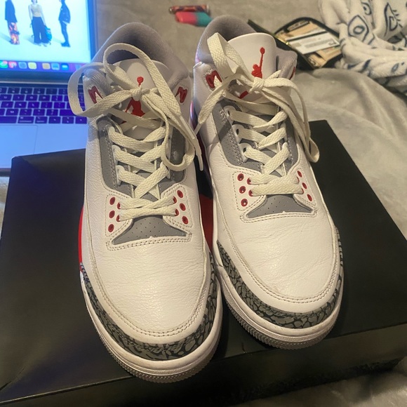 sold - Picture 3 of 5